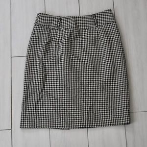 Hounds Tooth Skirt